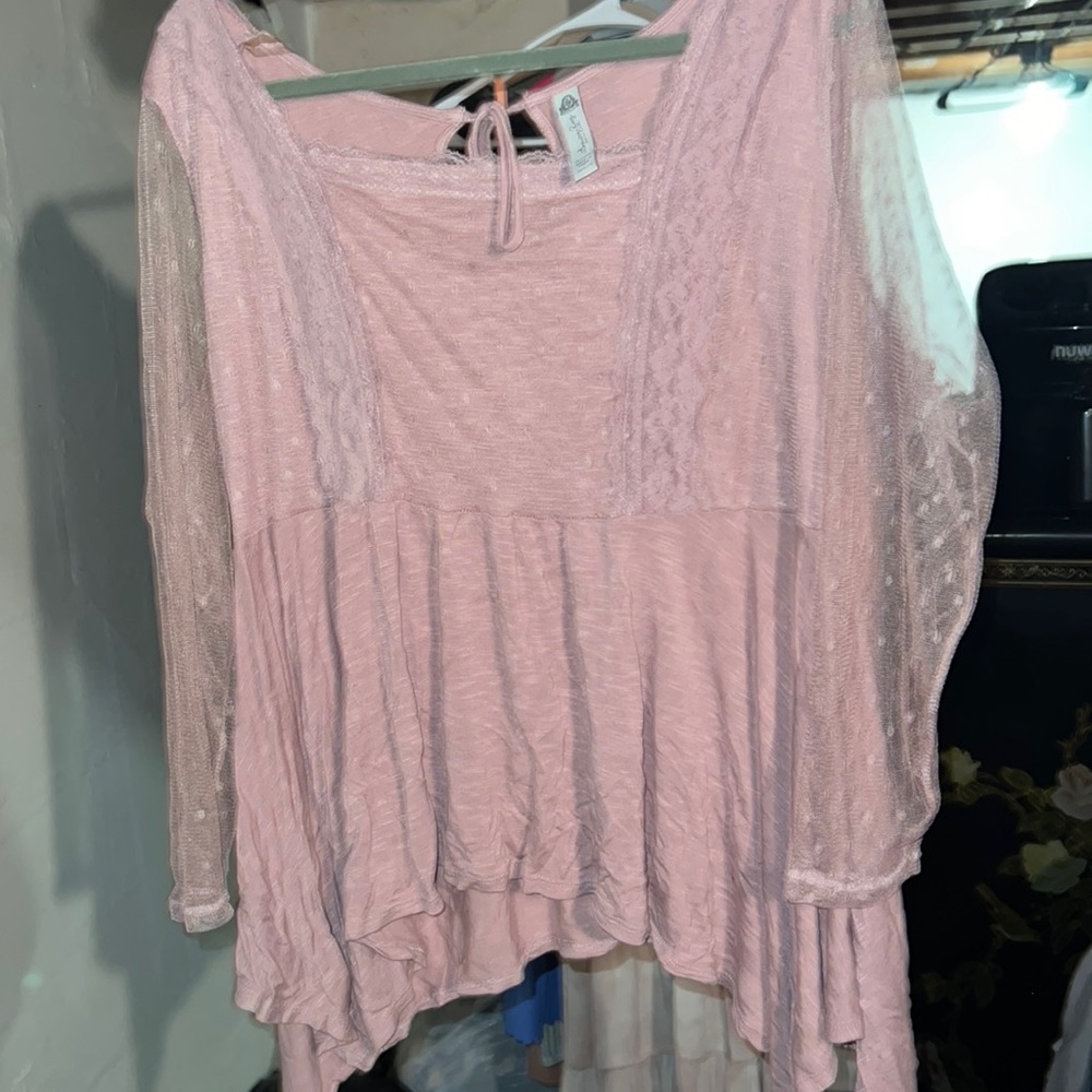 American rag adorable baby doll rose colored polka dot lace top.